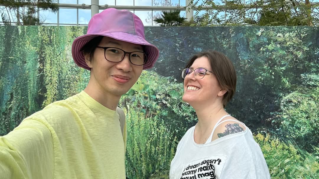 Jintae and Ambre at an event